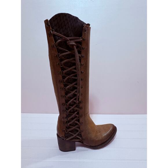 FREEBIRD BY STEVEN WYATT TALL BOOTS IN COGNAC SIZE 6 - Picture 3 of 11